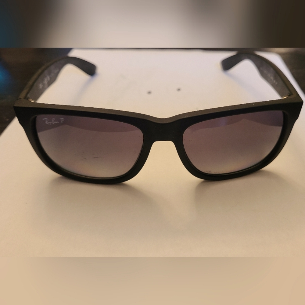 Ray-ban "justin" glasses in euc.
